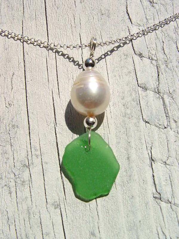 Sea glass pendant with pearl 925 silver 46 mm length